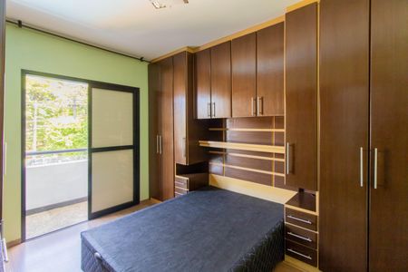 Apartamento à venda com 81m², 3 quartos e 2 vagas Apartamento à venda com 81m², 3 quartos e 2 vagasSuíte