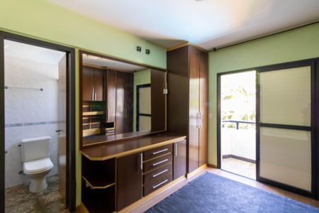 Apartamento à venda com 81m², 3 quartos e 2 vagas Apartamento à venda com 81m², 3 quartos e 2 vagasSuíte