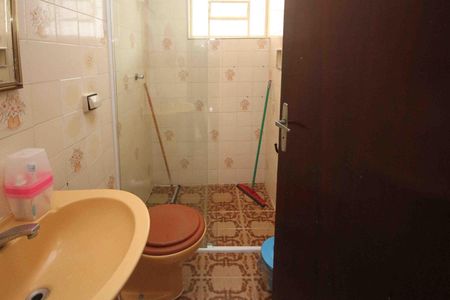 Casa à venda com 165m², 3 quartos e 2 vagas