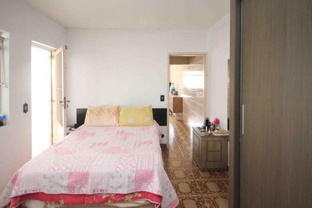 Casa à venda com 165m², 3 quartos e 2 vagas