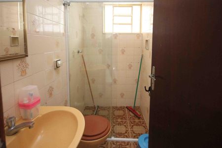 Casa à venda com 165m², 3 quartos e 2 vagas