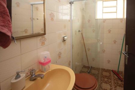 Casa à venda com 165m², 3 quartos e 2 vagas