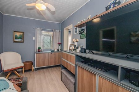 Sala de casa à venda com 1 quarto, 101m² em Sarandi, Porto Alegre