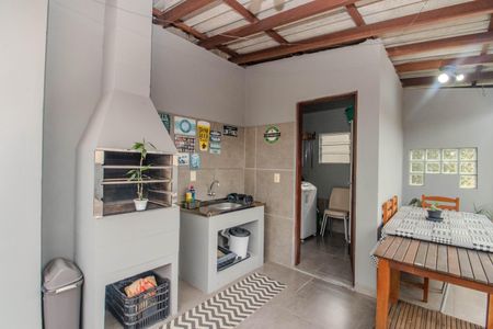 Casa à venda com 101m², 1 quarto e 4 vagasQuiosque / Área de Serviço