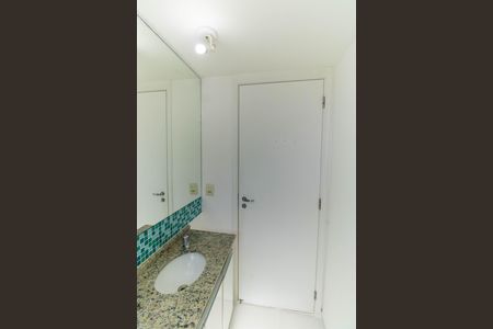 Apartamento à venda com 88m², 3 quartos e 1 vaga Apartamento à venda com 88m², 3 quartos e 1 vagaBanheiro da Suíte