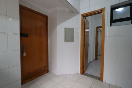 Apartamento para alugar com 200m², 4 quartos e 2 vagasÁrea de Serviço