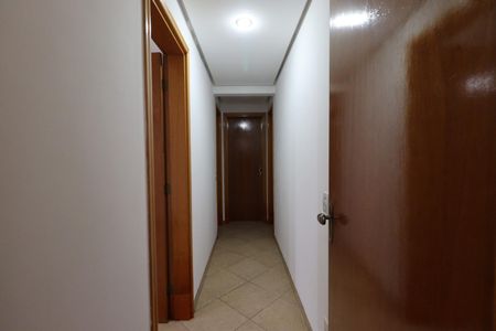 Apartamento para alugar com 200m², 4 quartos e 2 vagasCorredor