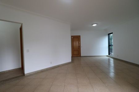 Sala de apartamento para alugar com 4 quartos, 200m² em Centro, Ribeirão Preto