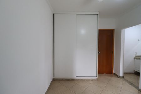 Apartamento para alugar com 200m², 4 quartos e 2 vagasSuíte 1