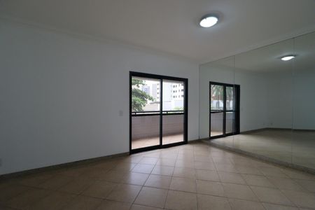 Sala de apartamento para alugar com 4 quartos, 200m² em Centro, Ribeirão Preto