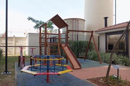 Apartamento à venda com 37m², 2 quartos e sem vaga Apartamento à venda com 37m², 2 quartos e sem vagaÁrea comum - Playground