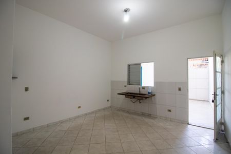 Casa à venda com 100m², 2 quartos e sem vaga Casa à venda com 100m², 2 quartos e sem vagaSala/Cozinha