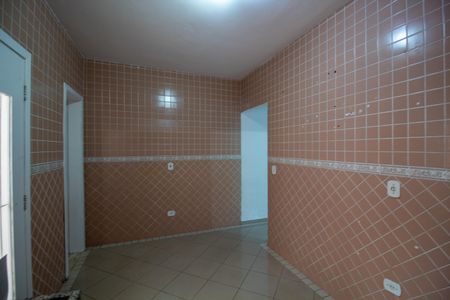 Casa à venda com 100m², 2 quartos e sem vaga Casa à venda com 100m², 2 quartos e sem vagaCozinha