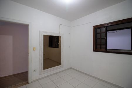 Casa à venda com 100m², 2 quartos e sem vaga Casa à venda com 100m², 2 quartos e sem vagaQuarto 2