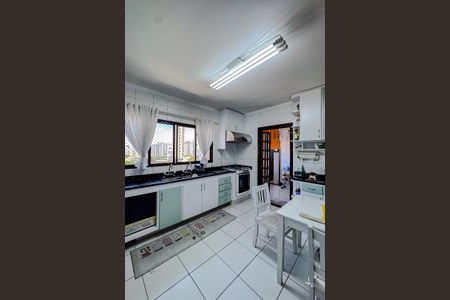 Apartamento à venda com 174m², 3 quartos e 2 vagasCozinha