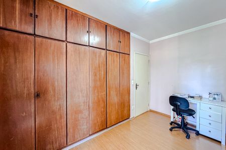 Apartamento à venda com 174m², 3 quartos e 2 vagasQuarto 3