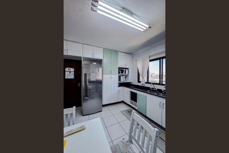 Apartamento à venda com 174m², 3 quartos e 2 vagasCozinha