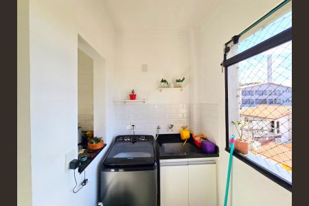 Apartamento para alugar com 60m², 2 quartos e 1 vagaÁrea de Serviço