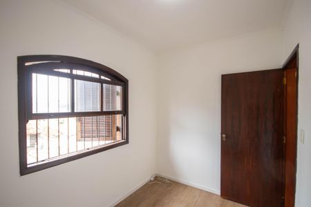 Casa à venda com 140m², 3 quartos e 5 vagas Casa à venda com 140m², 3 quartos e 5 vagasQuarto 1