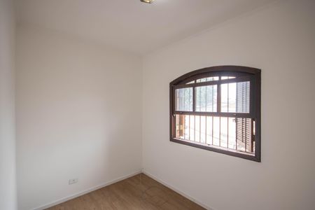 Casa à venda com 140m², 3 quartos e 5 vagas Casa à venda com 140m², 3 quartos e 5 vagasQuarto 1