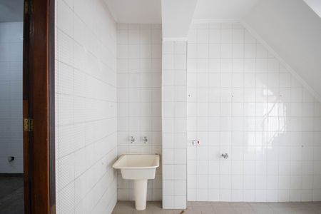 Casa à venda com 140m², 3 quartos e 5 vagas Casa à venda com 140m², 3 quartos e 5 vagasÁrea de Serviço