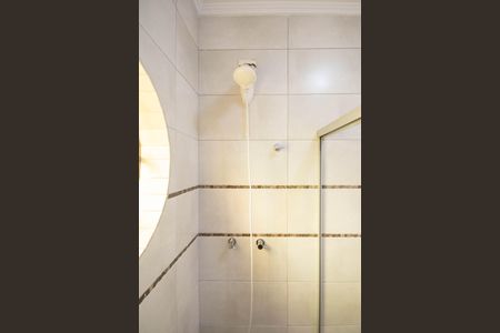 Casa à venda com 140m², 3 quartos e 5 vagas Casa à venda com 140m², 3 quartos e 5 vagasBanheiro 1