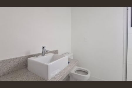 Apartamento à venda com 93m², 3 quartos e 2 vagasBanheiro da Suíte