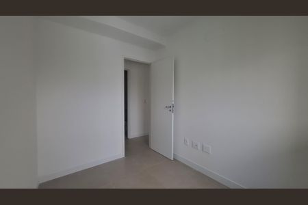 Apartamento à venda com 93m², 3 quartos e 2 vagasQuarto 