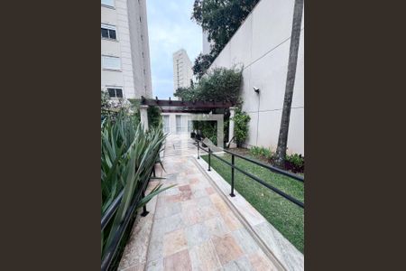 Apartamento à venda com 74m², 2 quartos e 1 vagaÁrea comum