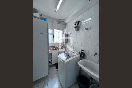 Apartamento à venda com 74m², 2 quartos e 1 vagaLavanderia