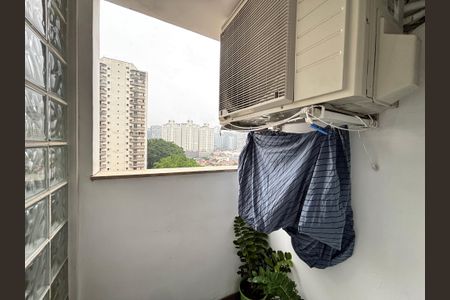 Apartamento à venda com 45m², 1 quarto e 1 vaga Apartamento à venda com 45m², 1 quarto e 1 vagaVaranda