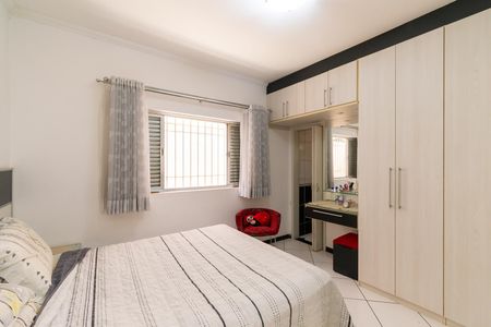 Casa para alugar com 250m², 3 quartos e 2 vagasSuíte