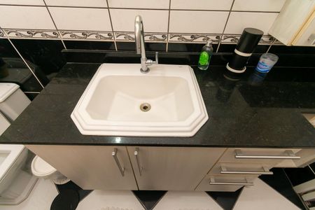 Casa para alugar com 250m², 3 quartos e 2 vagasBanheiro da Suíte