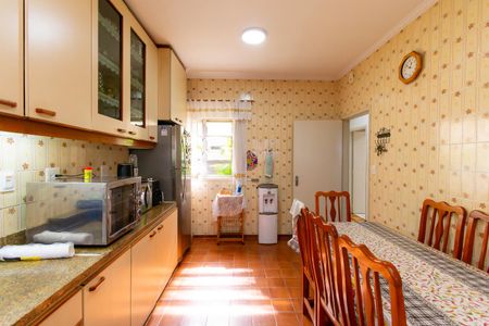 Casa para alugar com 250m², 3 quartos e 2 vagasCozinha