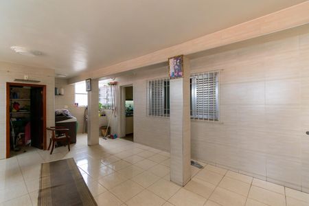 Casa para alugar com 250m², 3 quartos e 2 vagasQuintal