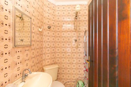 Casa para alugar com 250m², 3 quartos e 2 vagasBanheiro de serviço