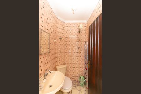 Casa para alugar com 250m², 3 quartos e 2 vagasBanheiro de serviço