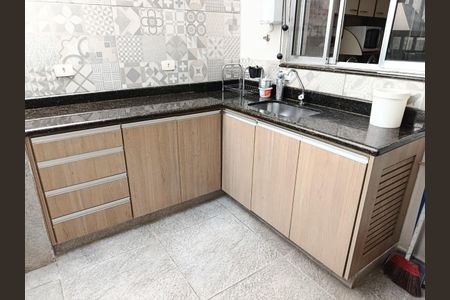 Casa à venda com 130m², 3 quartos e 1 vaga