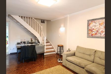 Casa à venda com 130m², 3 quartos e 1 vaga