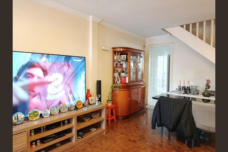 Casa à venda com 3 quartos, 130m² em Vila Madalena, São Paulo