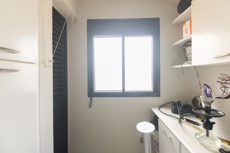 Apartamento para alugar com 170m², 3 quartos e 3 vagas Apartamento para alugar com 170m², 3 quartos e 3 vagasQuarto de Serviço
