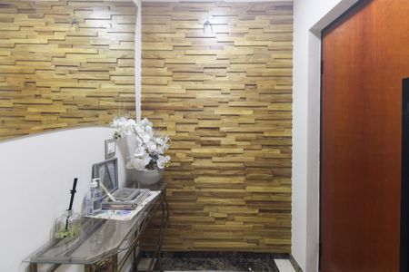 Apartamento para alugar com 170m², 3 quartos e 3 vagas Apartamento para alugar com 170m², 3 quartos e 3 vagasHall