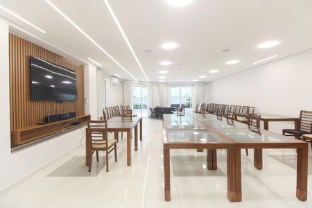 Apartamento para alugar com 170m², 3 quartos e 3 vagas Apartamento para alugar com 170m², 3 quartos e 3 vagasÁrea comum