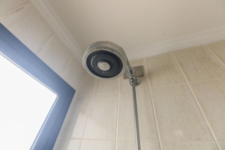 Apartamento para alugar com 170m², 3 quartos e 3 vagas Apartamento para alugar com 170m², 3 quartos e 3 vagasBanheiro da Suíte 2