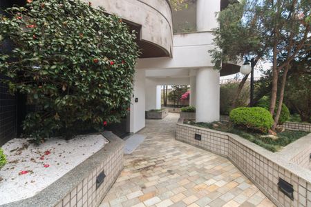 Apartamento para alugar com 170m², 3 quartos e 3 vagas Apartamento para alugar com 170m², 3 quartos e 3 vagasÁrea comum