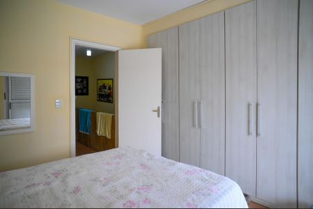 Casa à venda com 180m², 2 quartos e 2 vagasQuarto 1