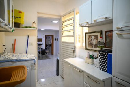 Casa à venda com 180m², 2 quartos e 2 vagasÁrea de Serviço
