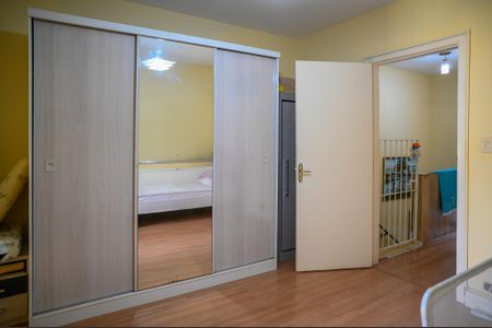 Casa à venda com 180m², 2 quartos e 2 vagasQuarto 2