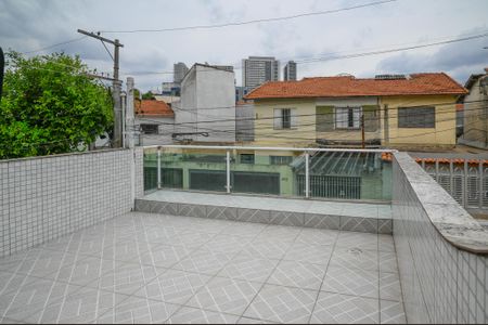 Casa à venda com 180m², 2 quartos e 2 vagasTerraço Quarto 1