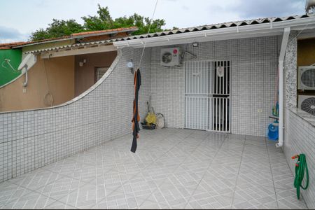 Casa à venda com 180m², 2 quartos e 2 vagasTerraço Quarto 1